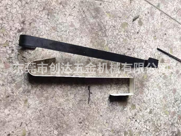 機械成（chéng）製品